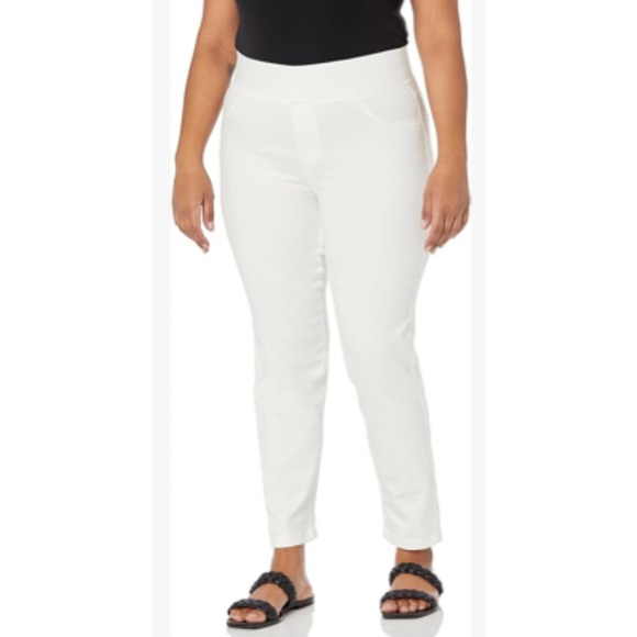 Avenue Women's Plus Size Jean Butter Pull-On - Size 32 TL * W1320 - Picture 1 of 2